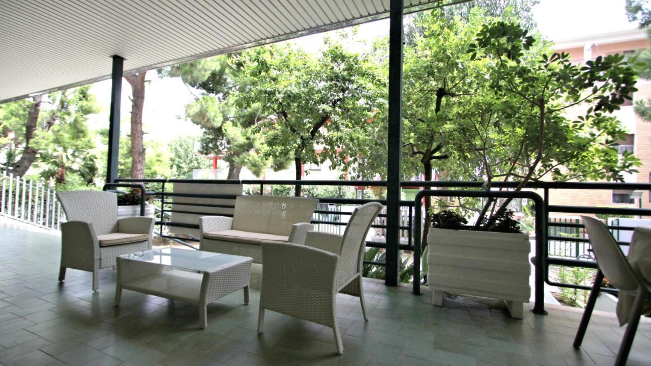 Hotel Pineta San Benedetto del Tronto Exterior foto